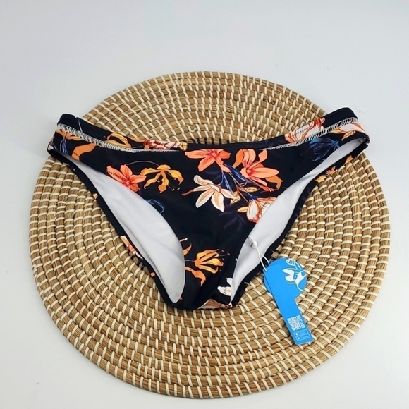 NWT Cupshe Bikini Bottom XL - Picture 1 of 4